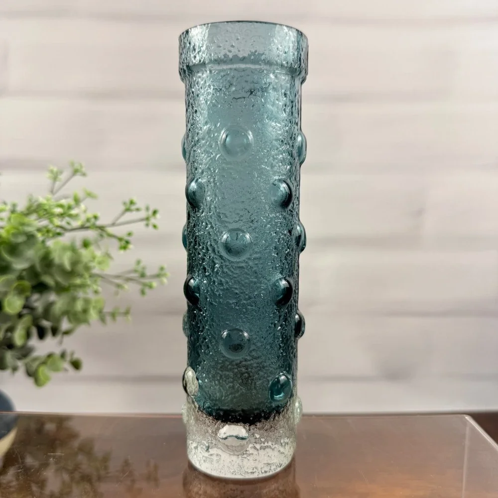 Riihimäen Lasi 1462 Vase Tamara Aladin Blue Textured Finnish Art Glass